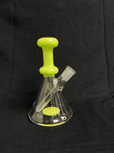 Two Thumbs Hype Color Beaker