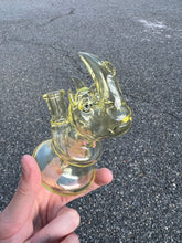 Domino Glass Rhino Rig