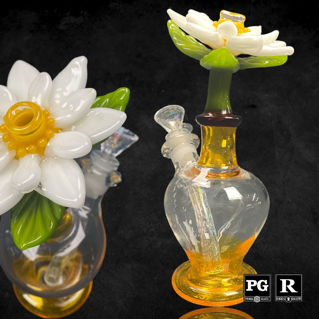 Sarita Small Flowers in Vase Rig – Primal Glass